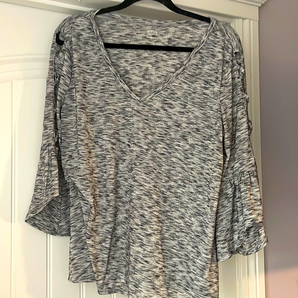 Woman’s blouse